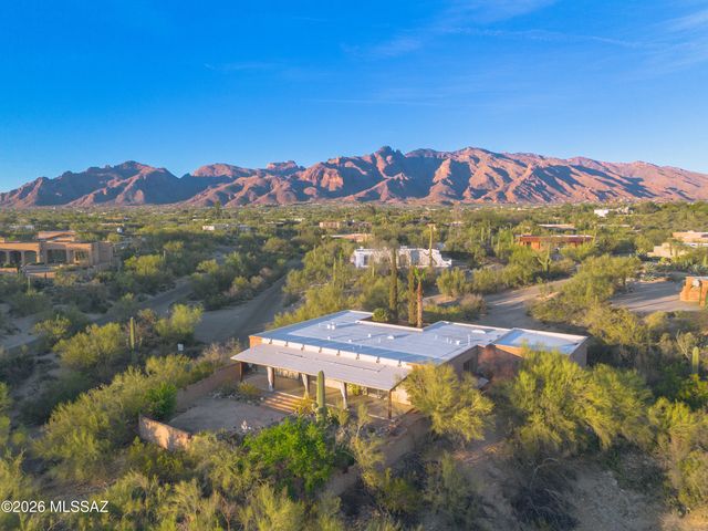1600 E Entrada Quinta, Tucson, AZ 85718