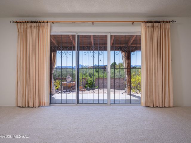 1600 E Entrada Quinta, Tucson, AZ 85718