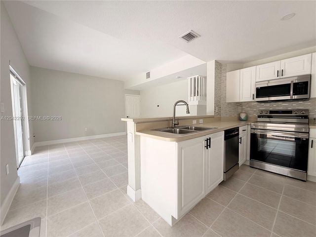 11242 SW 244th Ter, Homestead, FL 33032