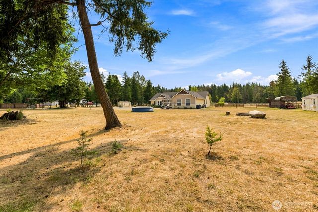 15425 Smith Prairie Road SE, Yelm, WA 98597