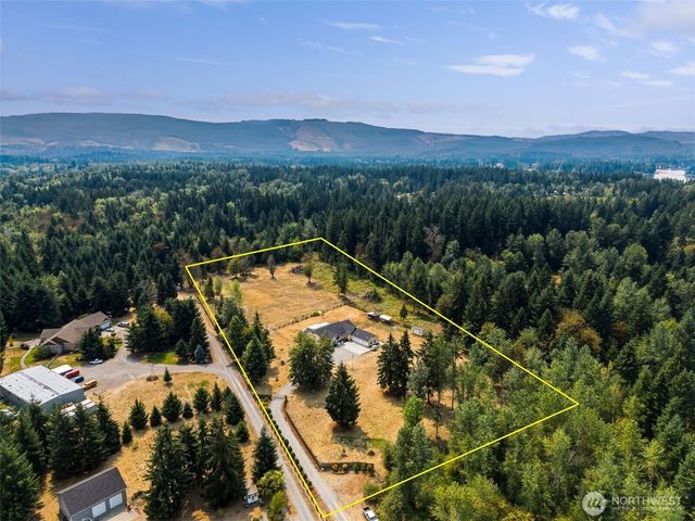 15425 Smith Prairie Road SE, Yelm, WA 98597