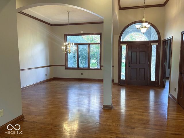 5213 Rocklane Road, Greenwood, IN 46143