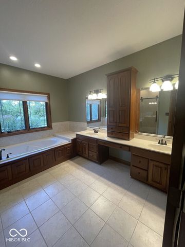 5213 Rocklane Road, Greenwood, IN 46143