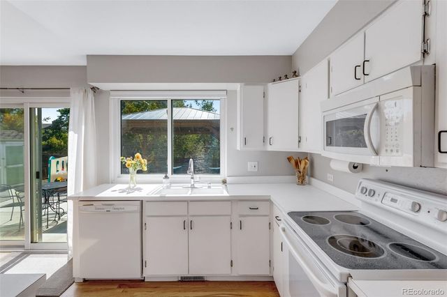 6124 W 84th Way, Arvada, CO 80003