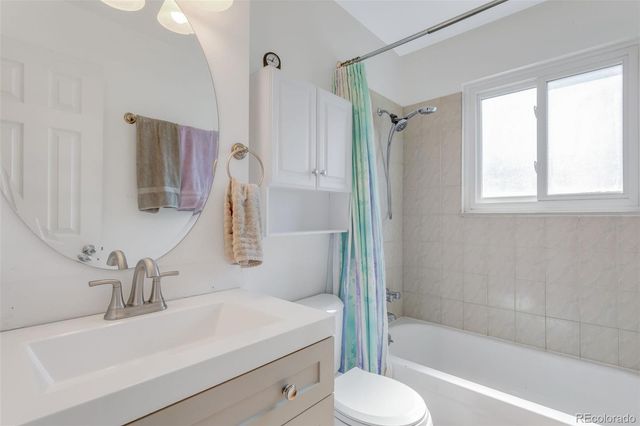 6124 W 84th Way, Arvada, CO 80003