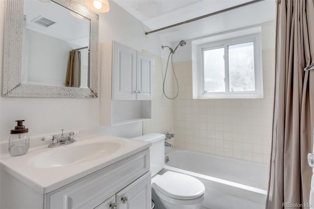 6124 W 84th Way, Arvada, CO 80003