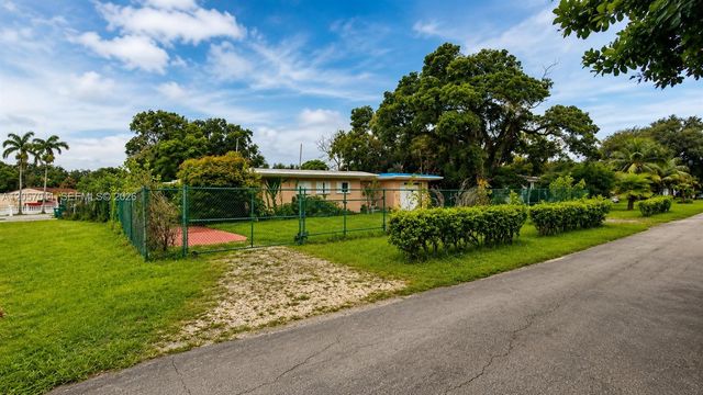 14920 NW 12th Avenue, Miami, FL 33168