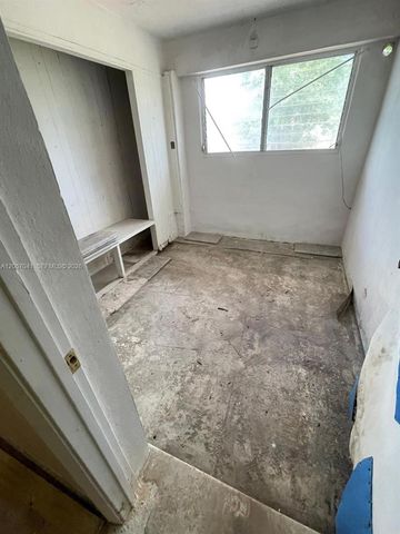 14920 NW 12th Avenue, Miami, FL 33168