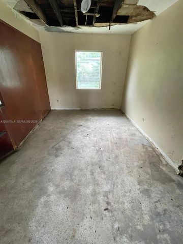 14920 NW 12th Avenue, Miami, FL 33168