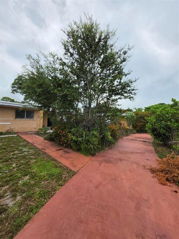 14920 NW 12th Avenue, Miami, FL 33168