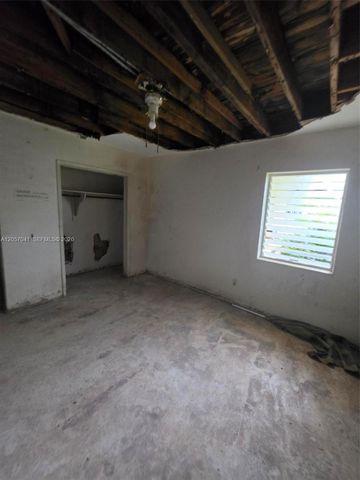 14920 NW 12th Avenue, Miami, FL 33168