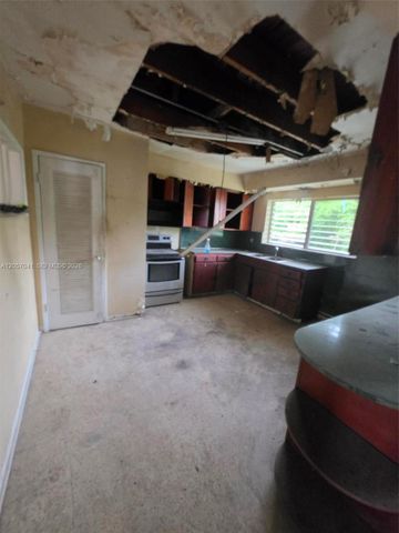 14920 NW 12th Avenue, Miami, FL 33168