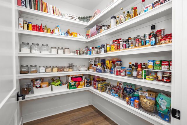 190 Shady Oaks Drive, Hudson, TX 75904