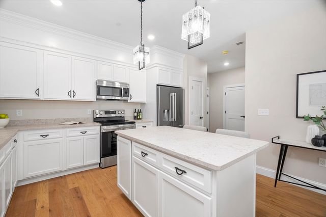 36 Old Louisquisset Pike 101, North Smithfield, RI 02896