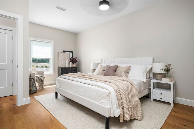 36 Old Louisquisset Pike 101, North Smithfield, RI 02896