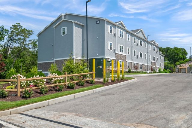 36 Old Louisquisset Pike 101, North Smithfield, RI 02896