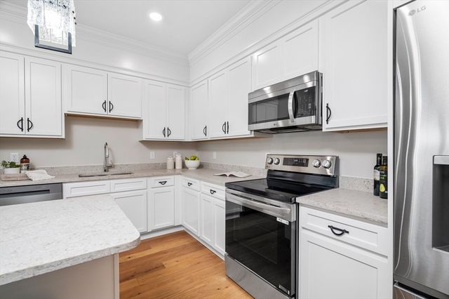 36 Old Louisquisset Pike 101, North Smithfield, RI 02896