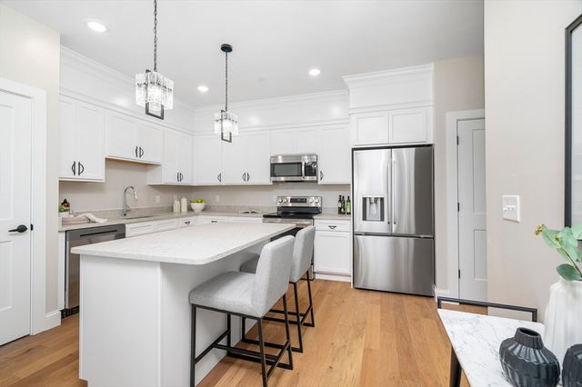36 Old Louisquisset Pike 101, North Smithfield, RI 02896