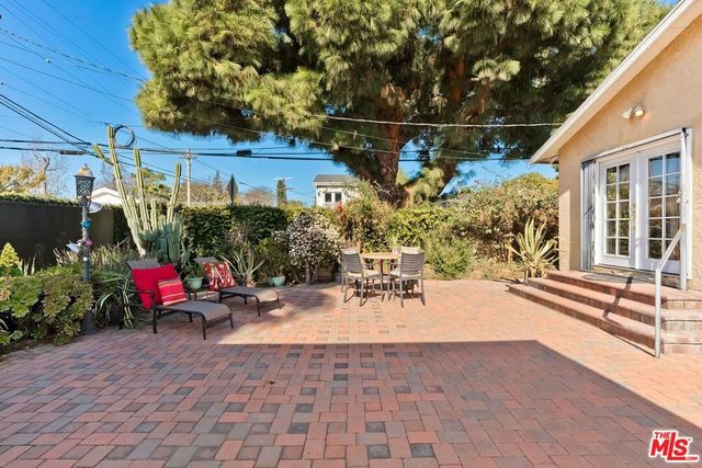 2801 Glendon Avenue, Los Angeles, CA 90064