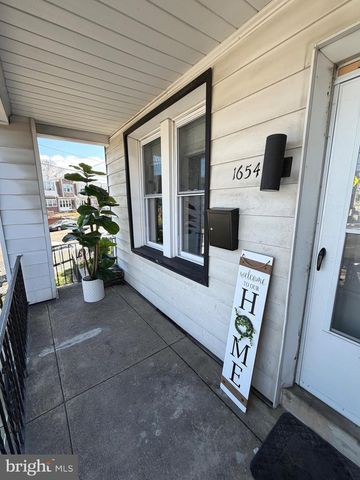 1654 E LYCOMING ST, Philadelphia, PA 19124