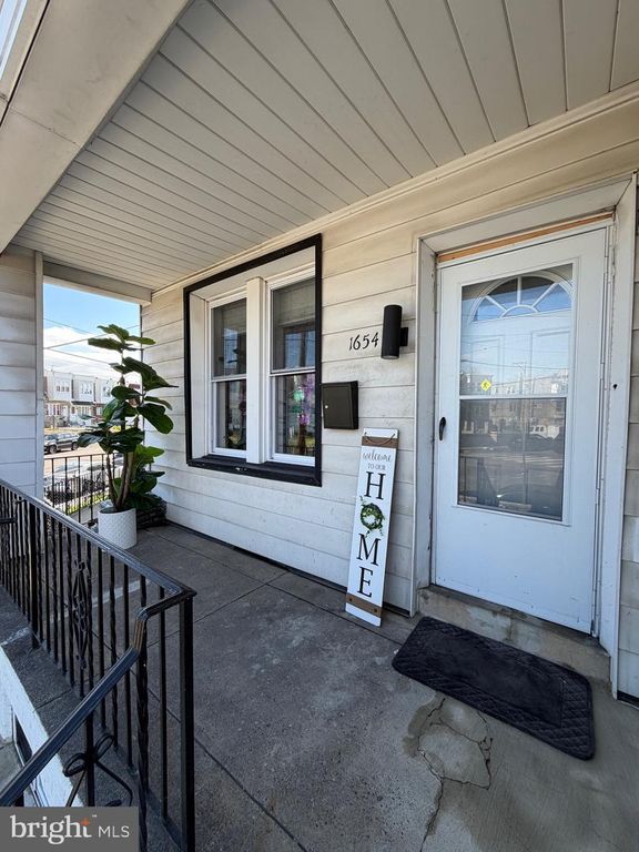 1654 E LYCOMING ST, Philadelphia, PA 19124