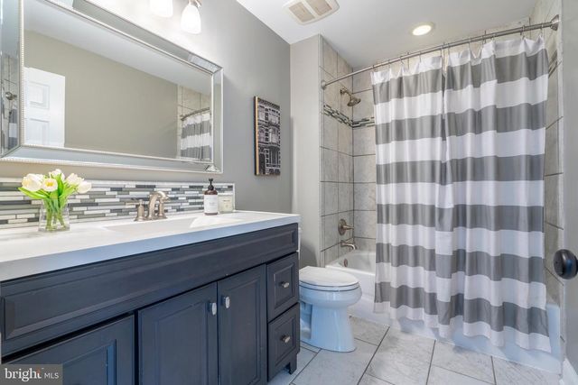 711 SIGNAL HILL RD, Dresher, PA 19025