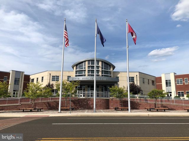 711 SIGNAL HILL RD, Dresher, PA 19025