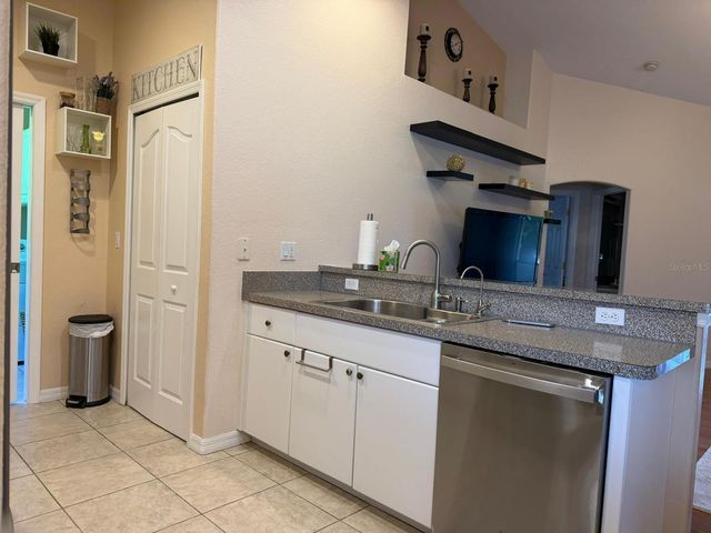2204 SPARKLE LANE, North Port, FL 34286