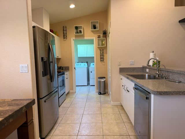 2204 SPARKLE LANE, North Port, FL 34286