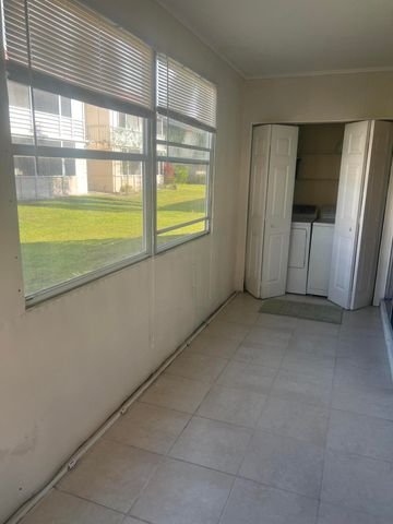 632 Saxony N, Delray Beach, FL 33446