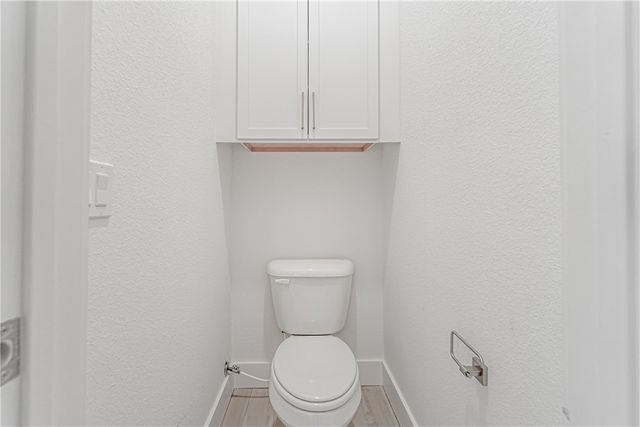 2675 SW Livingston Square 1, Bentonville, AR 72713