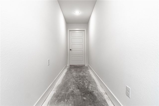 2675 SW Livingston Square 1, Bentonville, AR 72713