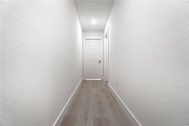 2675 SW Livingston Square 1, Bentonville, AR 72713