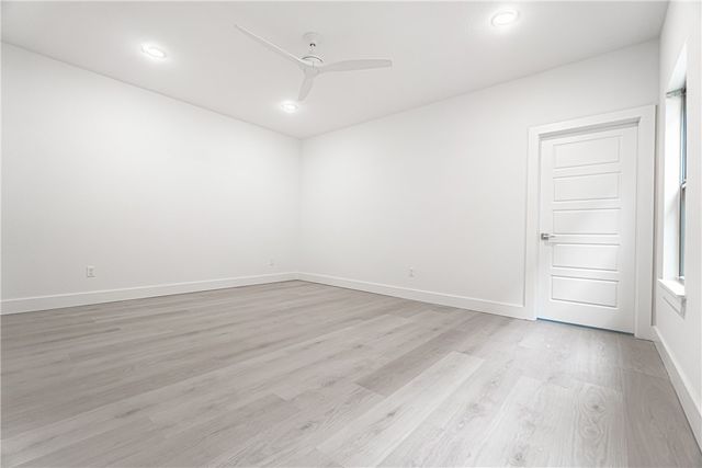 2675 SW Livingston Square 1, Bentonville, AR 72713