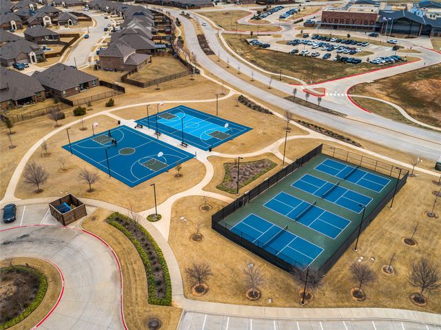 9733 Quail Pointe Road, Aubrey, TX 76227