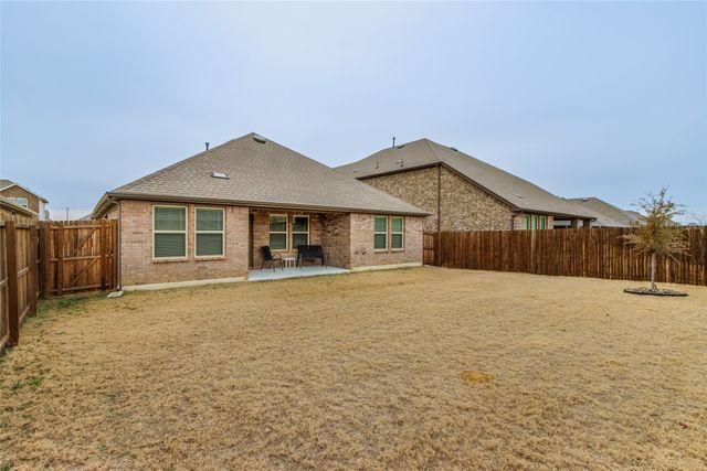 9733 Quail Pointe Road, Aubrey, TX 76227