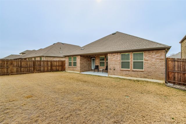 9733 Quail Pointe Road, Aubrey, TX 76227