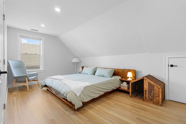 169 Chestnut St 2, Waltham, MA 02453