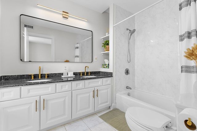 169 Chestnut St 2, Waltham, MA 02453