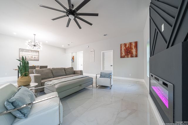 539 BRIGHTWOOD PL, San Antonio, TX 78209