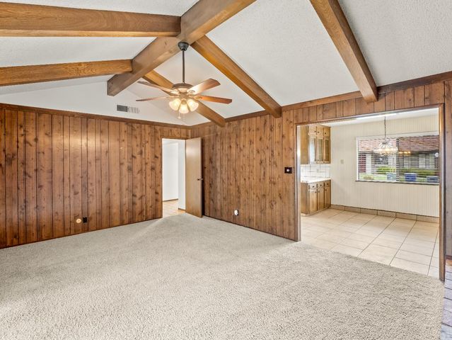 7607 N Gearhart Avenue, Fresno, CA 93720