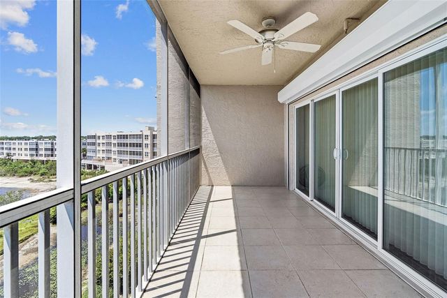 6551 SHORELINE DRIVE 6402, St Petersburg, FL 33708