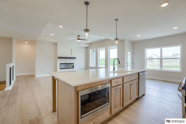 11004 N 172 Street, Bennington, NE 68007