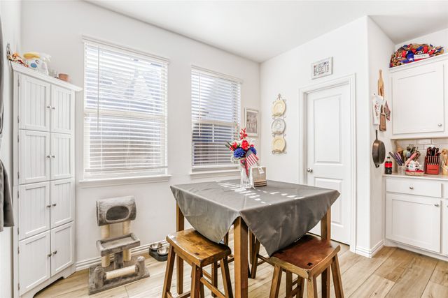 3216 Blossom Trail, Crandall, TX 75114