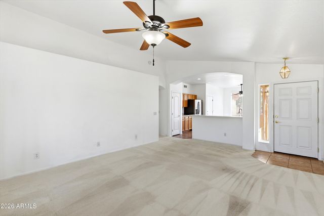 7650 W Foothill Drive, Peoria, AZ 85383