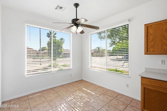 7650 W Foothill Drive, Peoria, AZ 85383