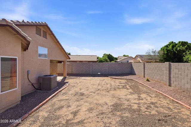 7650 W Foothill Drive, Peoria, AZ 85383