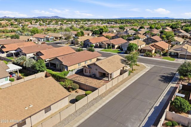 7650 W Foothill Drive, Peoria, AZ 85383