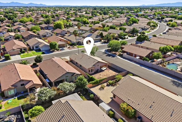 7650 W Foothill Drive, Peoria, AZ 85383