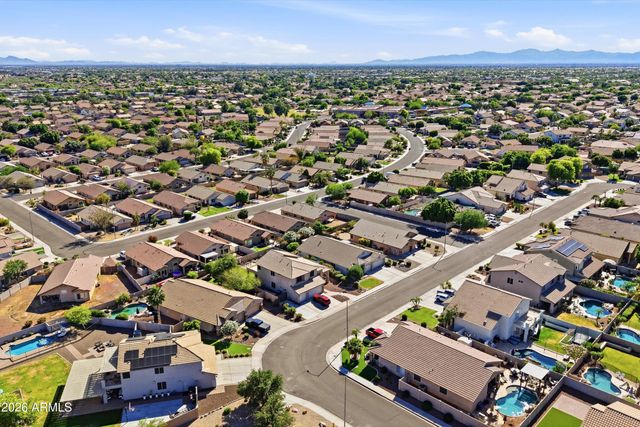 7650 W Foothill Drive, Peoria, AZ 85383